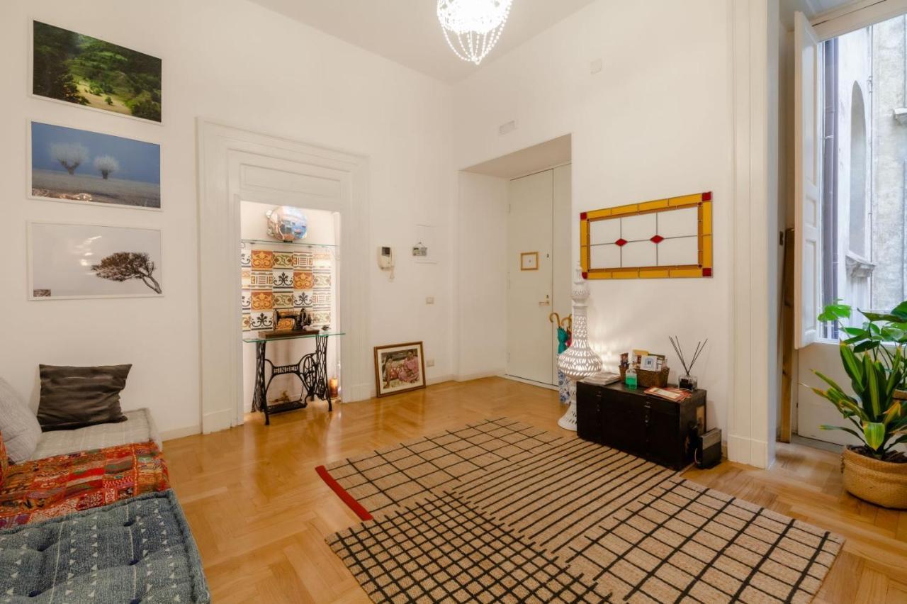 Museum Luxury Suites Наполи Екстериор снимка